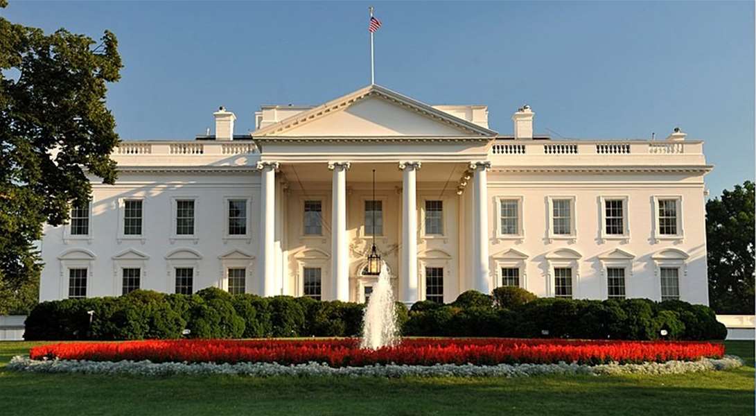 White_House_north_and_south_sides.jpg