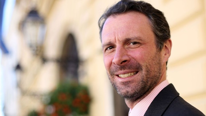 Andrew Dalgleish_Pixsell.jpg