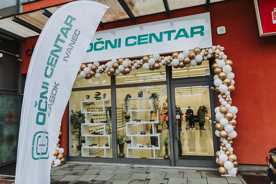 Očni centar Zabok.jpg