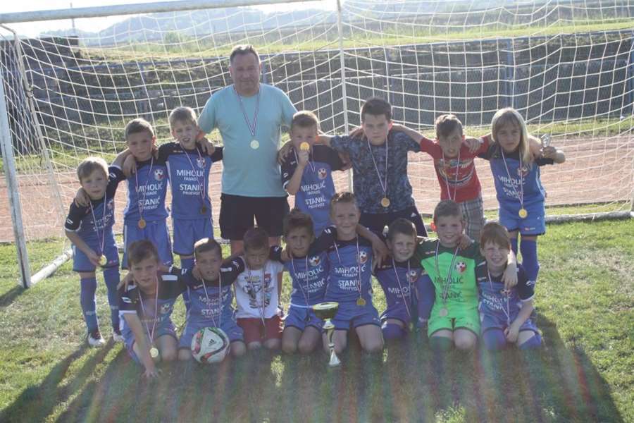 turnir mladost 4.jpg