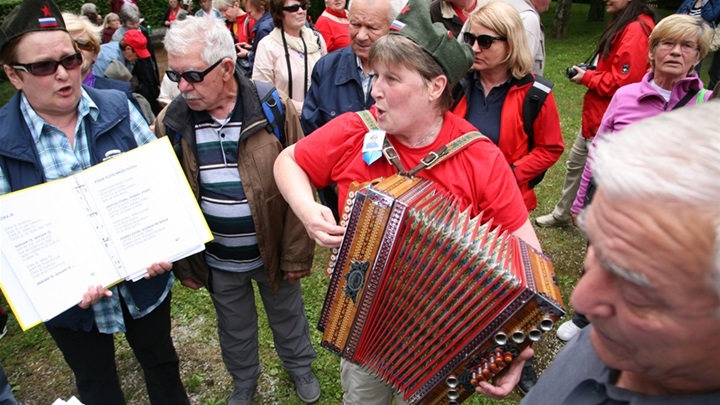 DAN MLADOSTI KUMROVEC.jpg