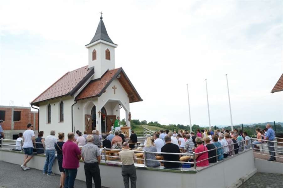 Proštenje u Jakšincu (8).jpg