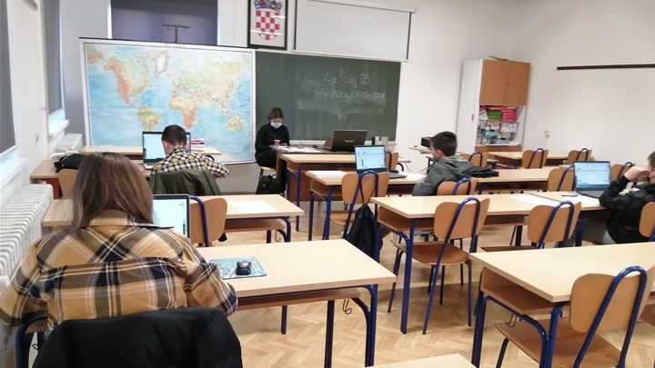 Informatika - Konjščina (1).jpg