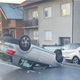 FOTO: Mladi vozač pijan napravio kaos pa završio autom na krovu