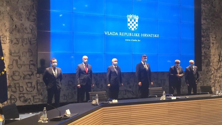 potpisivanje Fonda.jpg