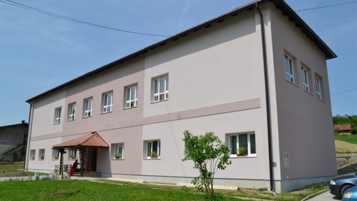 fasada lučelnica.jpg