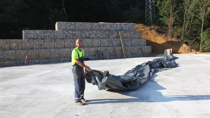 hum na sutli reciklažno.jpg