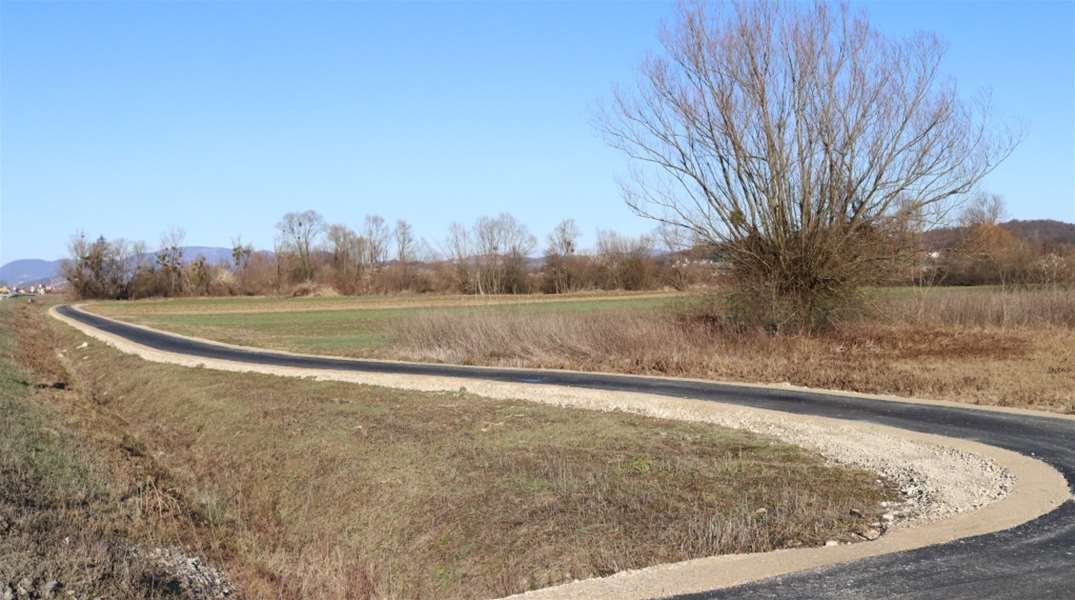 biciklistička staza zabok sveti križ začrtje.JPG