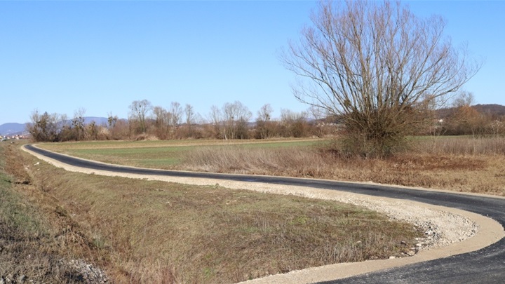 biciklistička staza zabok sveti križ začrtje.JPG