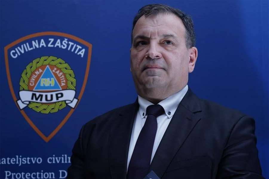 beroš foto ministarstvo zdravstva.JPG