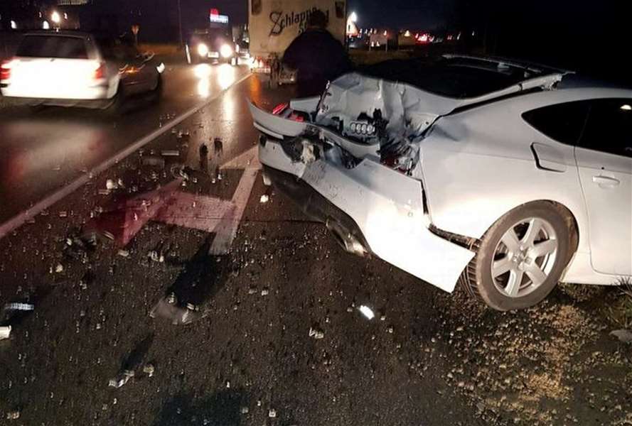 foto: Policija zaustavlja KZŽ