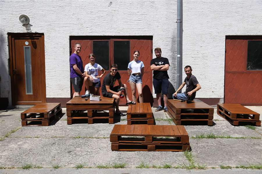 26.6. 2024. Kreativna radionica 125 (drvene garniture od paleta) 101.jpg