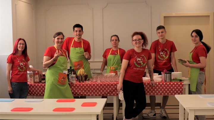 1_kuharski tim Zdravo i fino DND-a Zabok.JPG