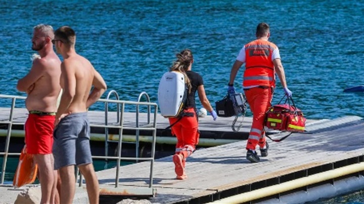 kupalište more hitna-pixsell