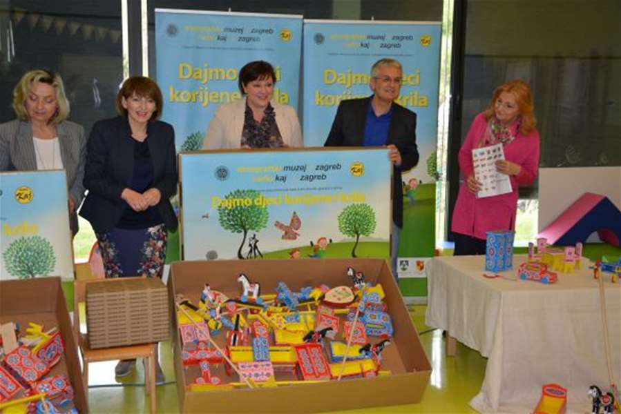 tradicijske igračke krapinske toplice.jpg