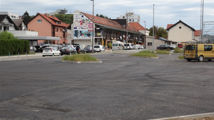 parkirna mjesta (3).JPG