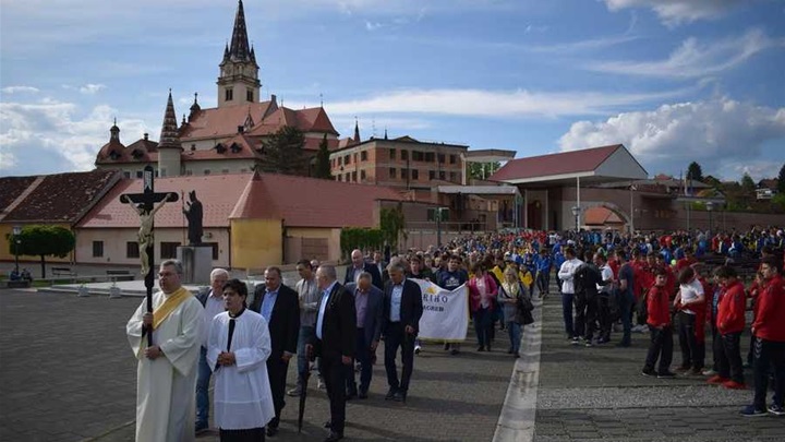 HODACSCE SPORTASI 3.jpg