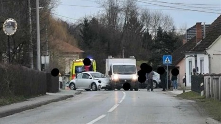 foto FB Policija zaustavlja KZŽ .jpg