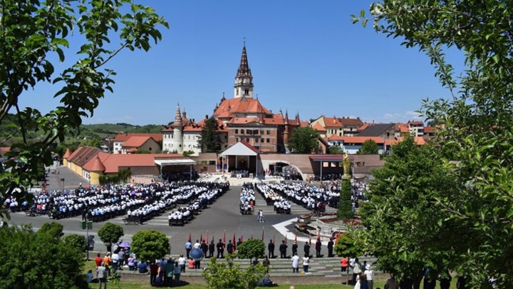 hodočašće vatrogasaca 5.jpg