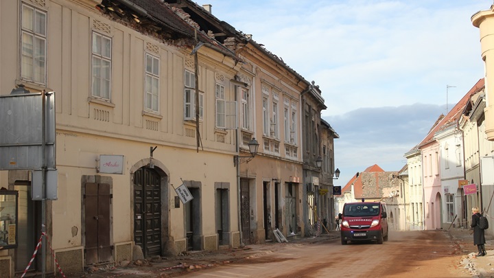 Sanacija posljedica potresa u Petrinji (6).JPG