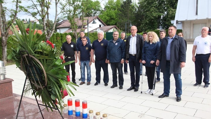 polaganje vijenaca zabok glavna.jpg