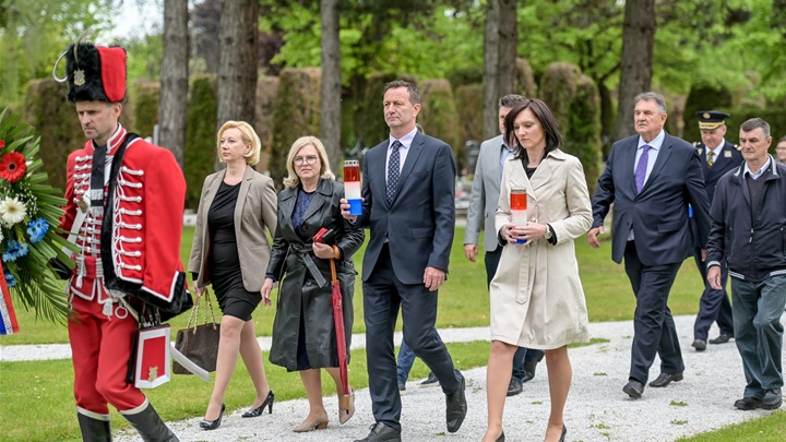 Polaganje_vijenaca (5).jpg