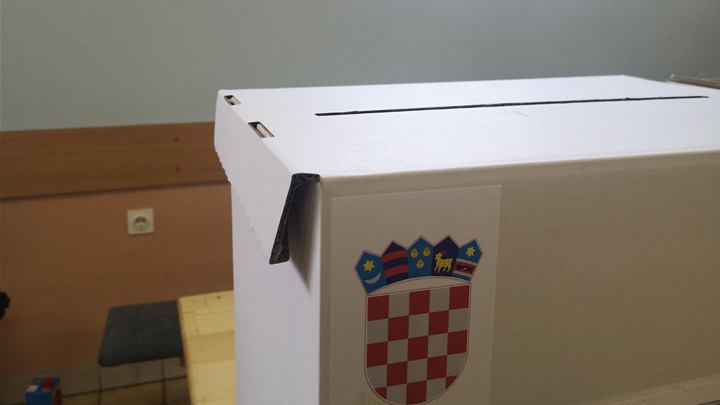 Izbori glasanje 2