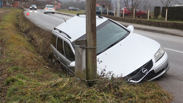 auto u grabi (1).JPG