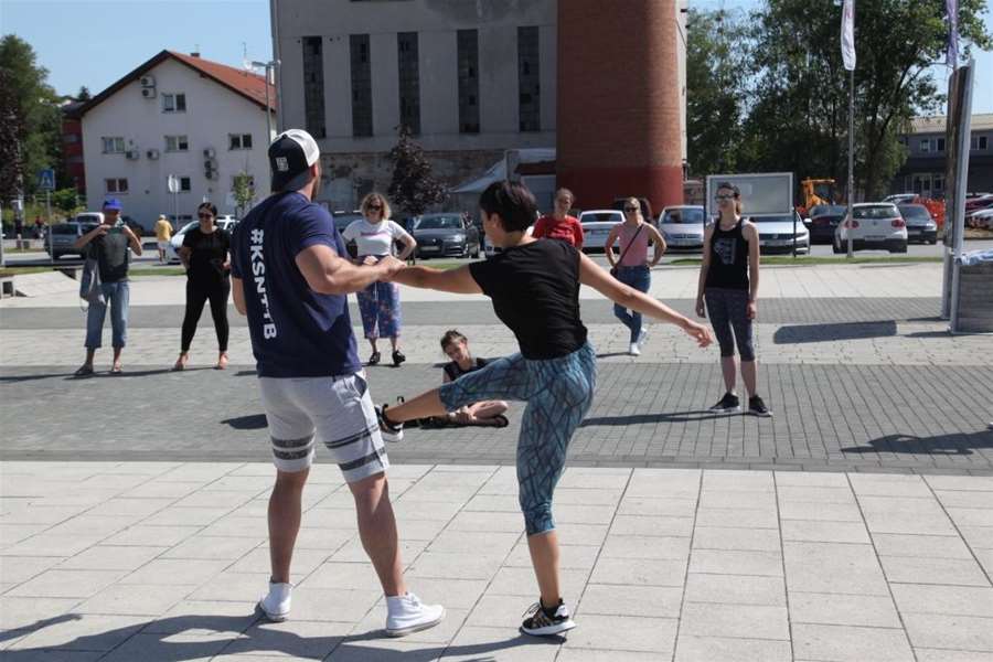 tečaj samoobrane (8).JPG