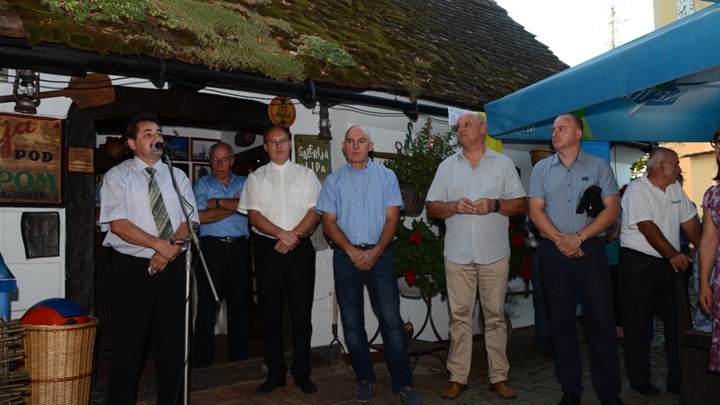 prijateljstvo (1).jpg