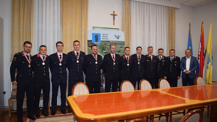 Prijem kod načelnika DVD TP 7.JPG