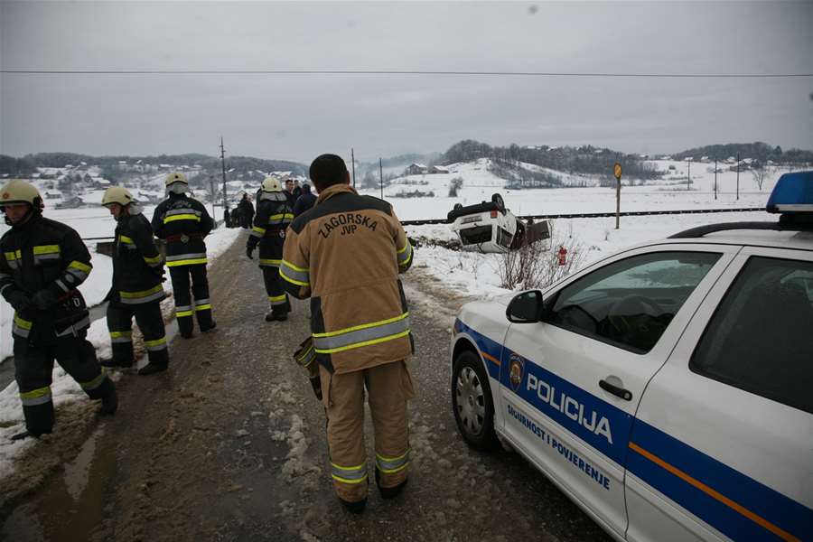 vlak nesreća matenci.jpg