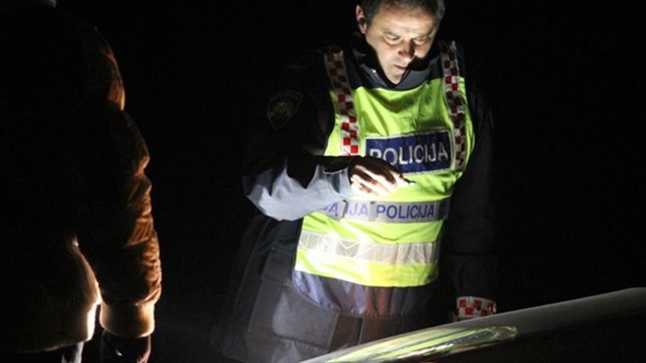 policija policajac.jpg