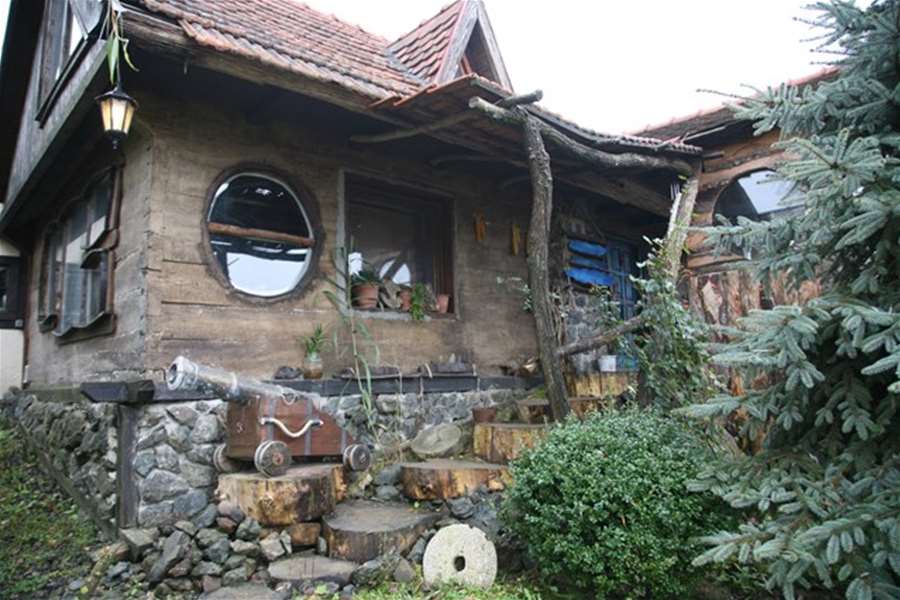 kuća supružnika u žeincima.jpg