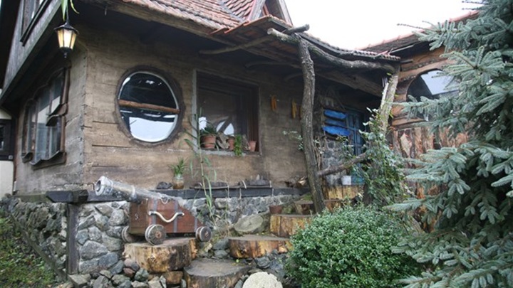 kuća supružnika u žeincima.jpg