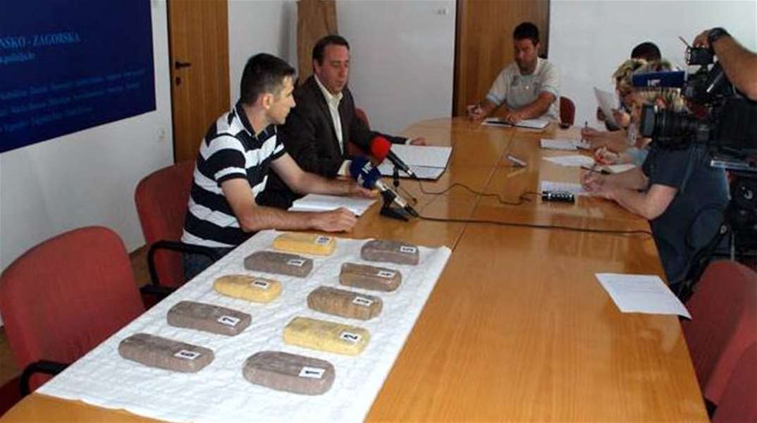 Screenshot (15h 31m 08s).jpg