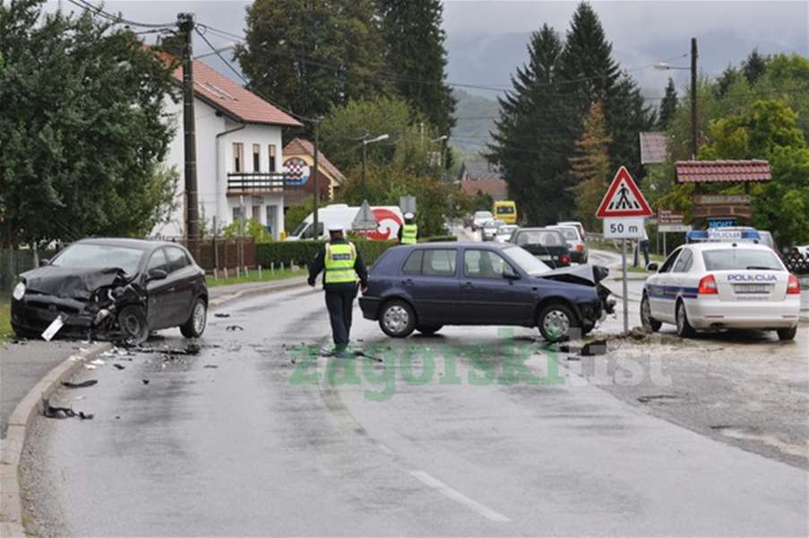 zagorje_frontalni_sudar_hum_lug_cetiri_osobe_ozlijedene_13092012 (1).JPG