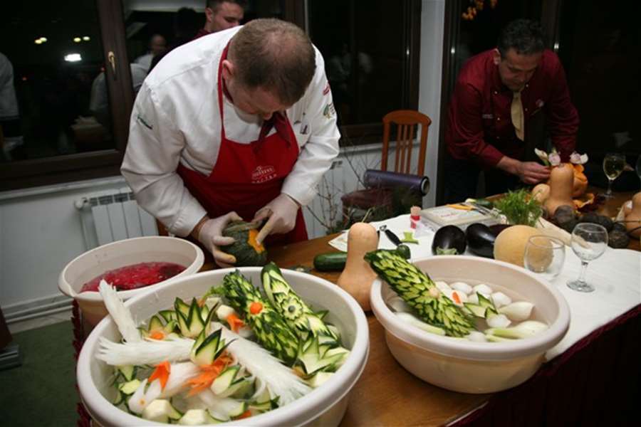 kuharski kup.jpg.jpg