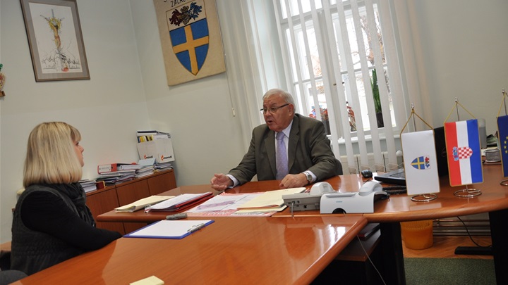 načelnik Ivan kranjčić i maja.JPG