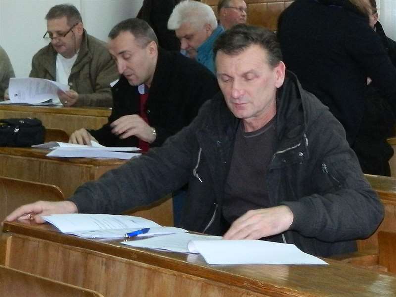 rihtariri hdz-čubak lijevo HSS.jpg