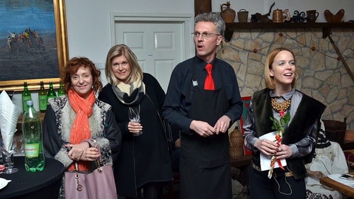 Sanja Muzaferija i udruga WoW.JPG