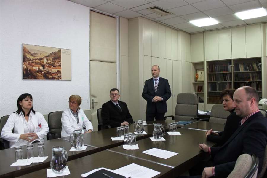 IMG_0193 (800 x 533).jpg