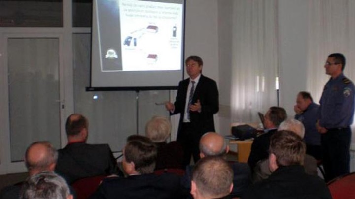 projekt policija.jpg