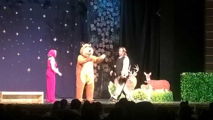 maša i medvjed2.jpg