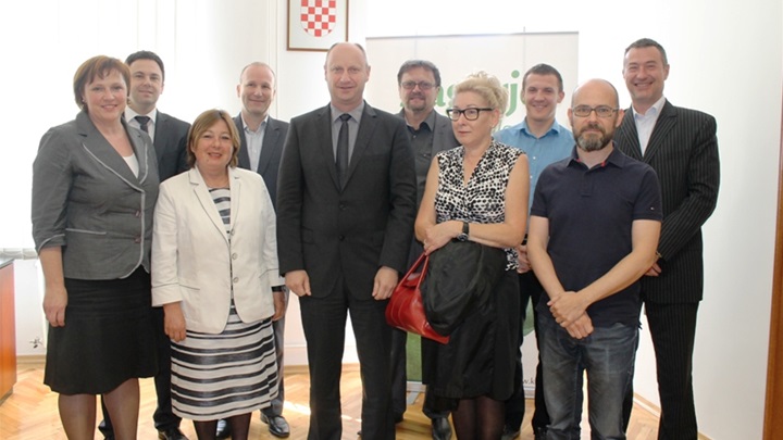 Sastanak s ravnateljima zdravstvenih ustanova.JPG