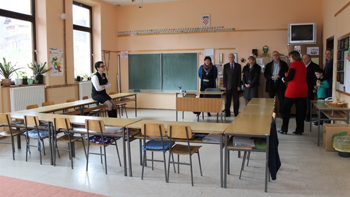 Obilazak Područna škola Lupinjak.JPG