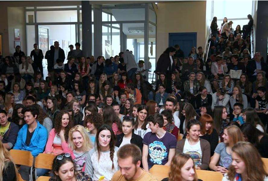 srednja škola antun gustav matoš 18.5.2014. 13-51-15 889x601.jpg