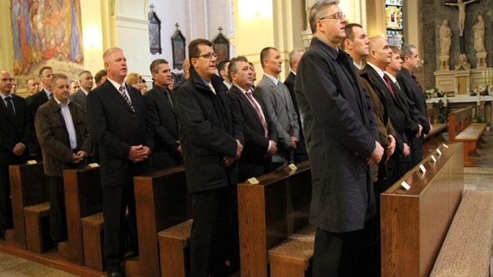 Screenshot (15h 26m 29s).jpg