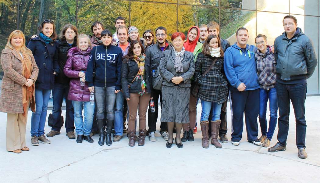 Studenti_BEST_Muzej.JPG