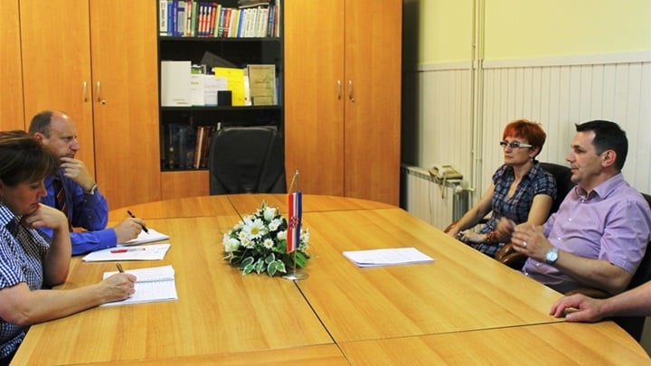 Sastanak u Općini.JPG